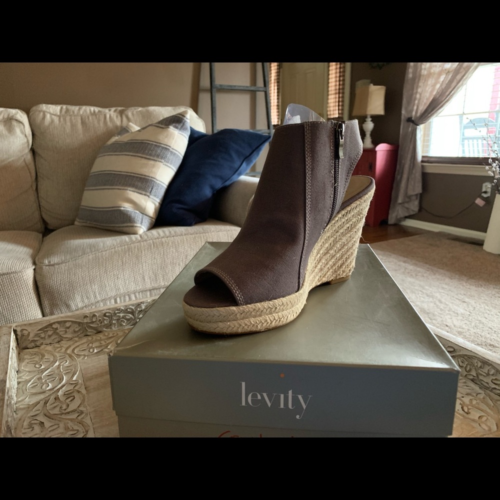Espadrille Canvas Open-toe Sandal -Sz 9